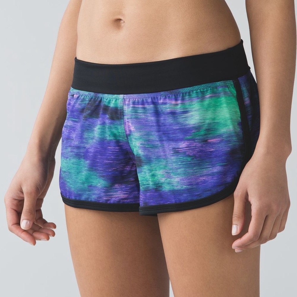 Lululemon Drop It Low Short - Rio Nights Multi/Black